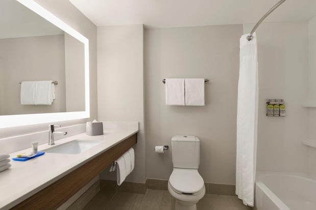 Images Holiday Inn Express & Suites Charleston - Mount Pleasant by IHG