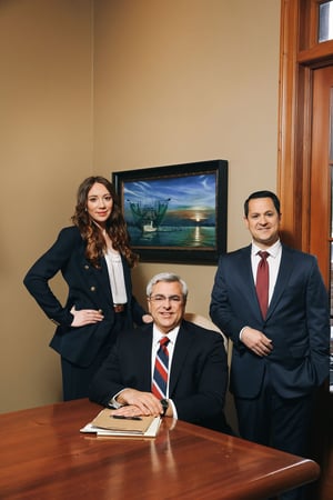 Images Stutes & Lavergne Law Firm
