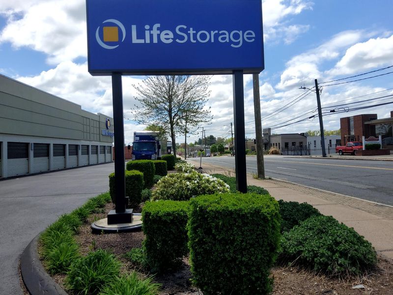 Images Life Storage - West Hartford