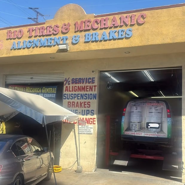Images RIO Tires & Mechanic