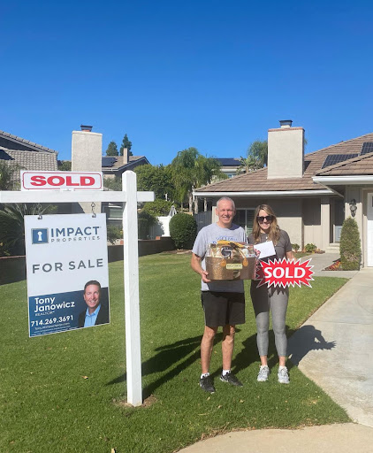 Images Tony Janowicz Real Estate and Investment Group