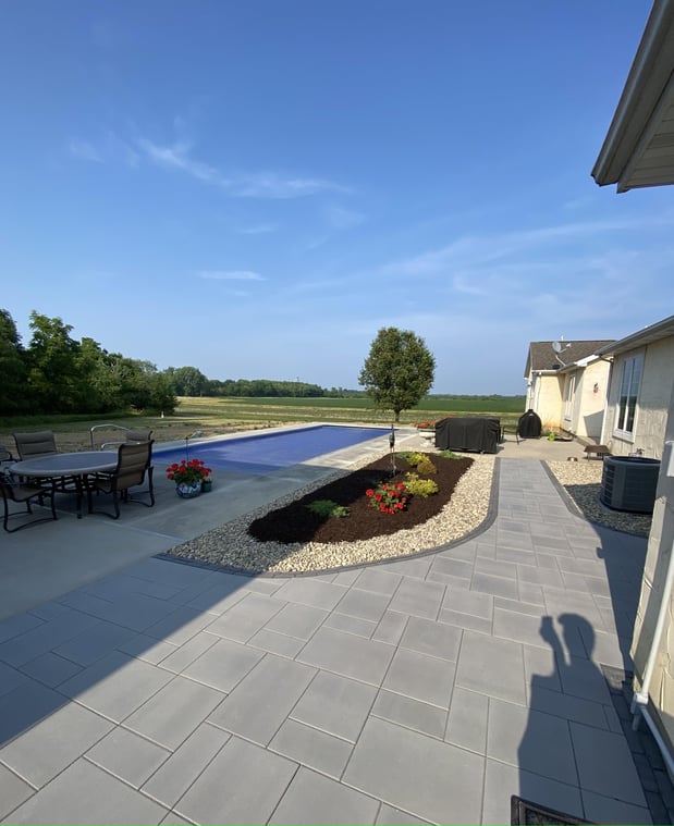 Images Krueger Lawn and Landscape