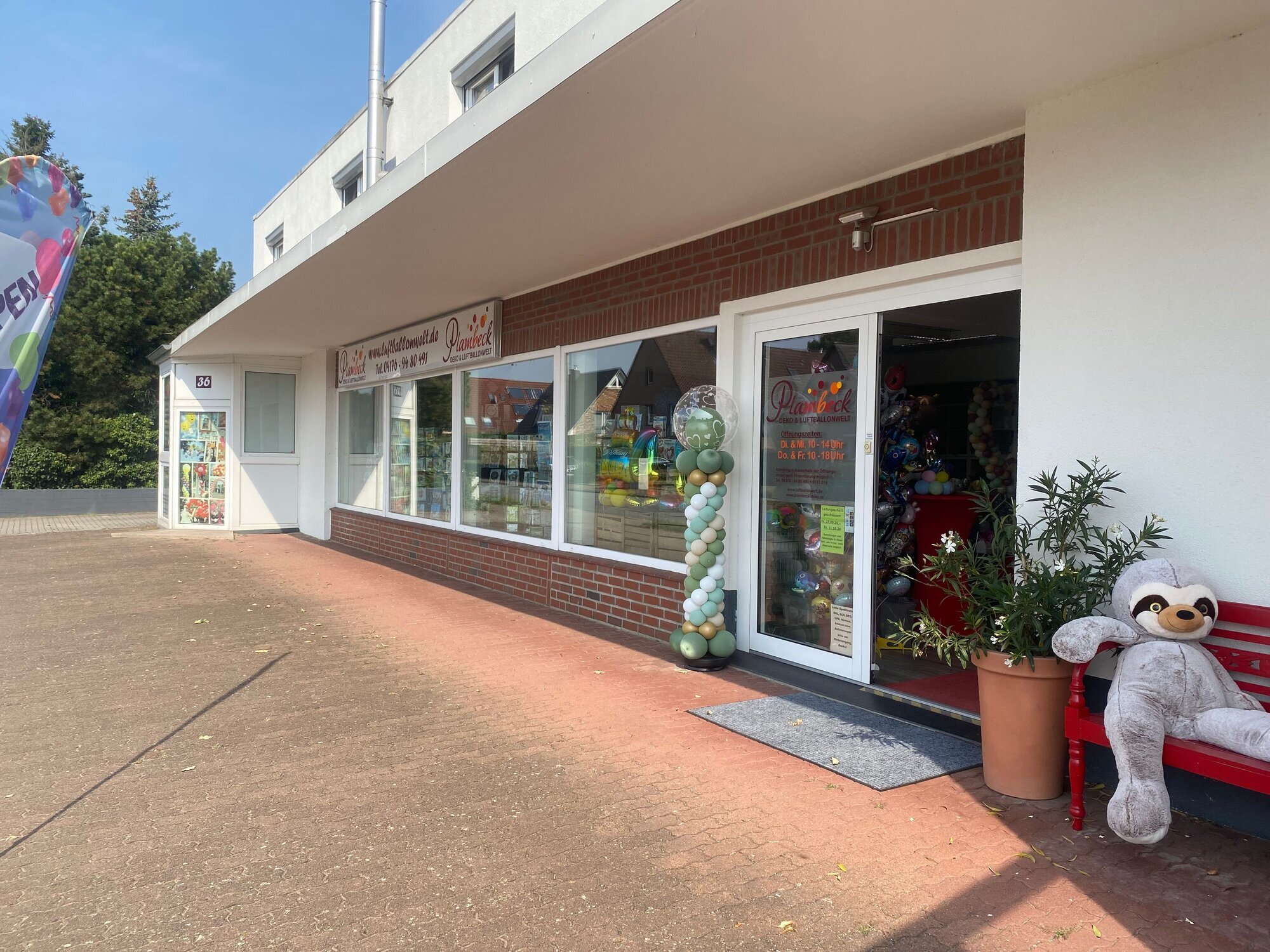 Plambeck & Luftballonwelt, Elbuferstraße 36 in Marschacht