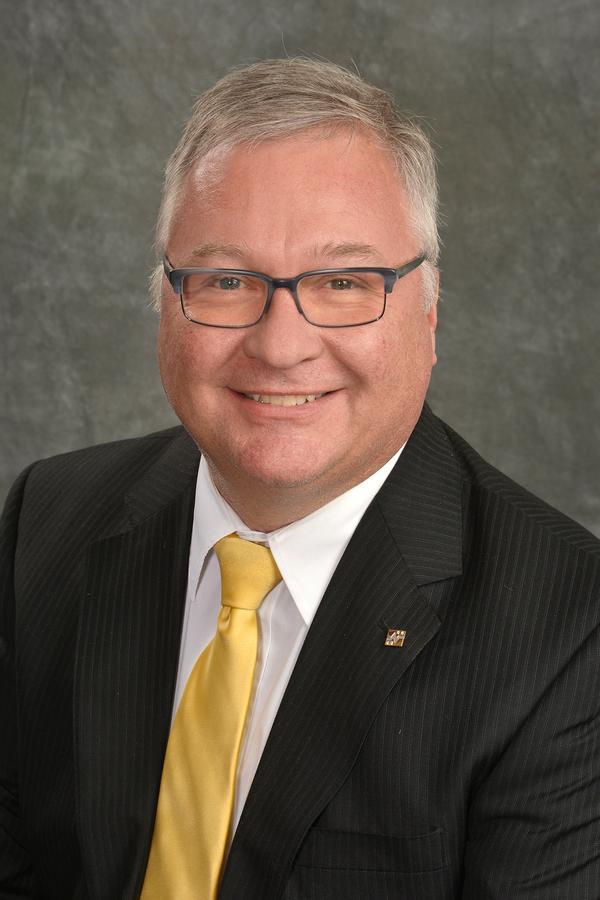 Edward Jones - Financial Advisor: Bill Welborn, CFP®