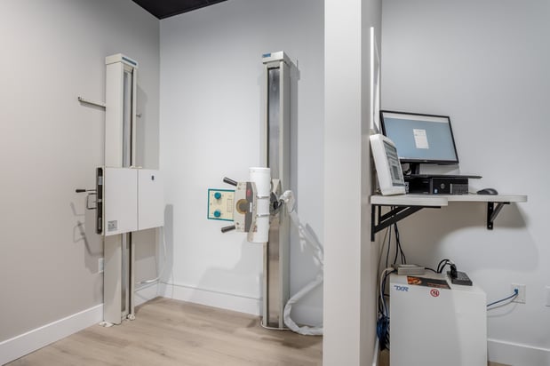 Images 100% Chiropractic - Gainesville FL