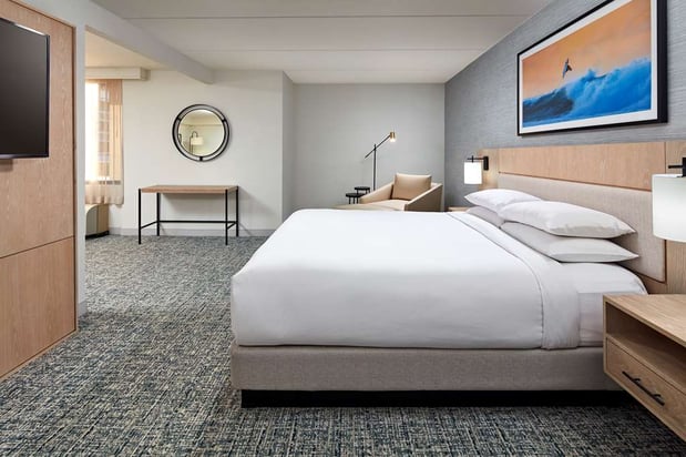 Images Hotel MdR Marina del Rey - a DoubleTree by Hilton