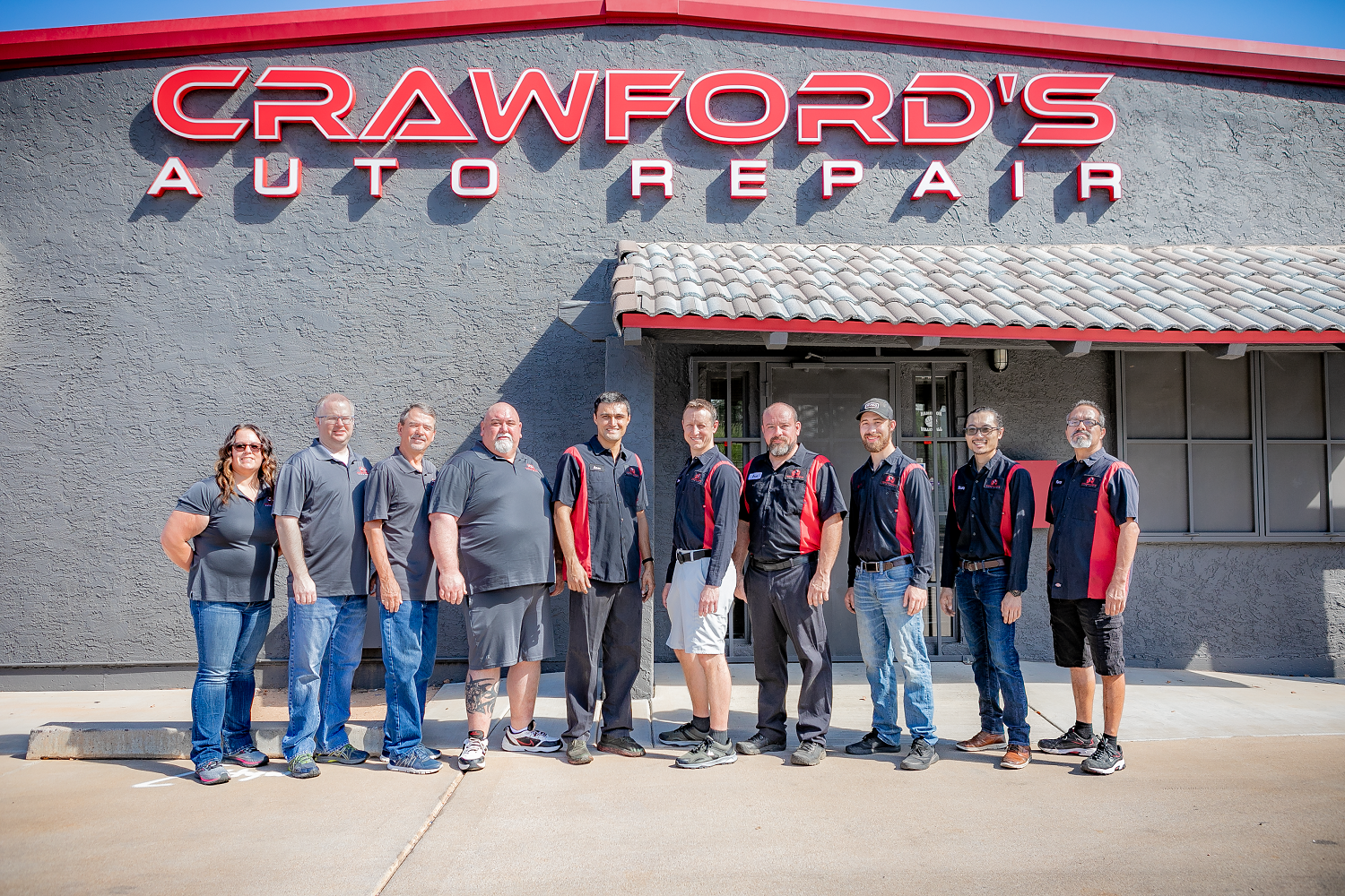 Certified Technicians and Friendly Staff at Crawford's Auto Repair, Chandler, Gilbert, Sun Lakes, and nearby areas
