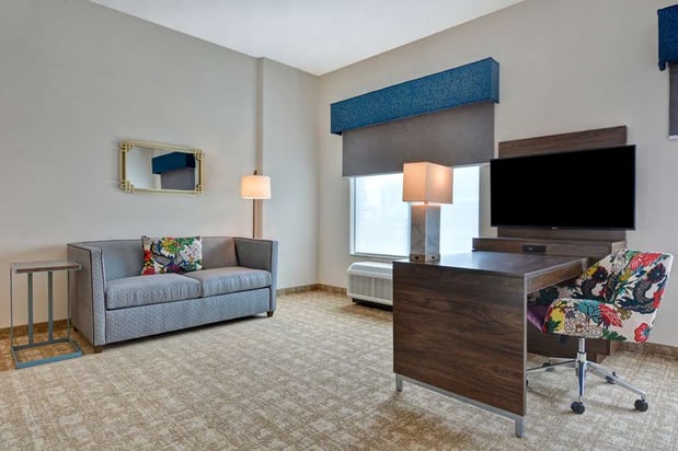 Images Hampton Inn & Suites Nashville Downtown Capitol View