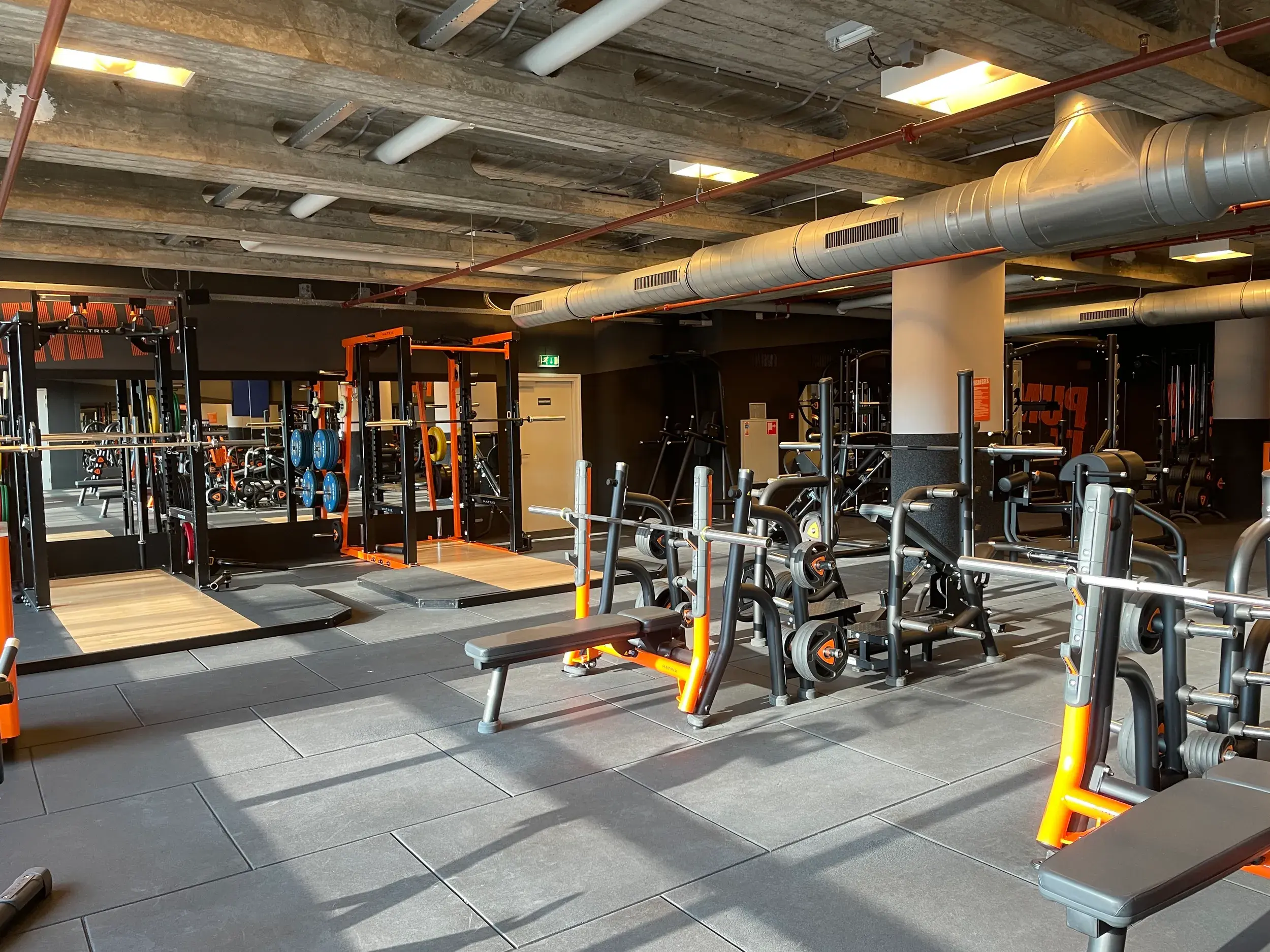 Foto's Basic-Fit 24/7