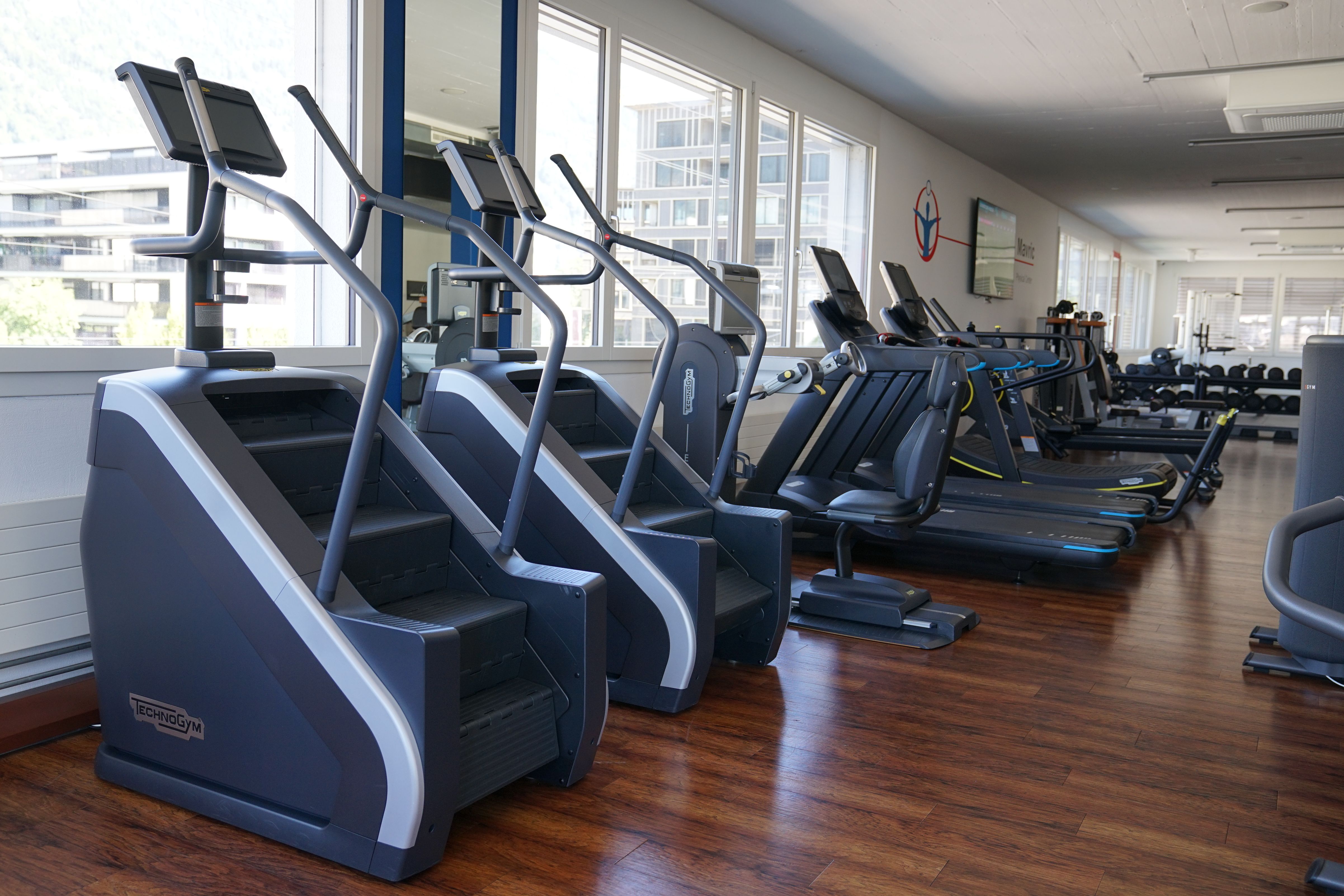 Bilder Physical Center Mavric AG