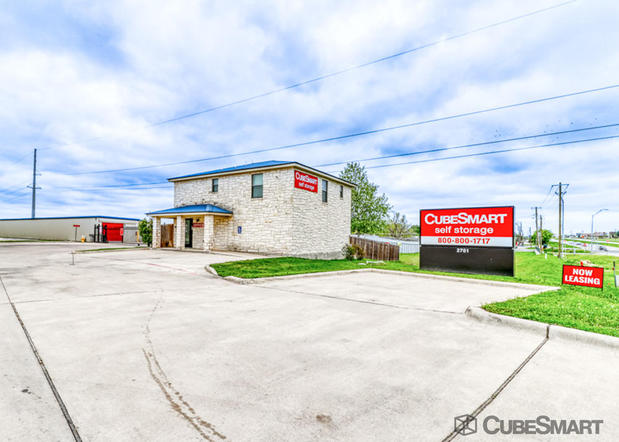 Images CubeSmart Self Storage