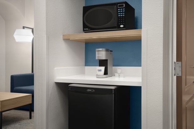 Images Holiday Inn Express & Suites DFW West - Hurst by IHG