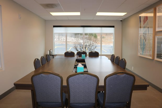 Images Holiday Inn Express & Suites Marquette by IHG