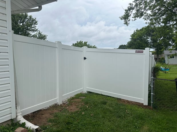 Images Superior Fence & Rail