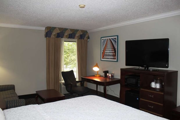 Images Hampton Inn Perry