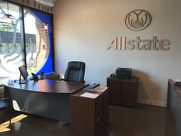 Images Scott Sebestin: Allstate Insurance