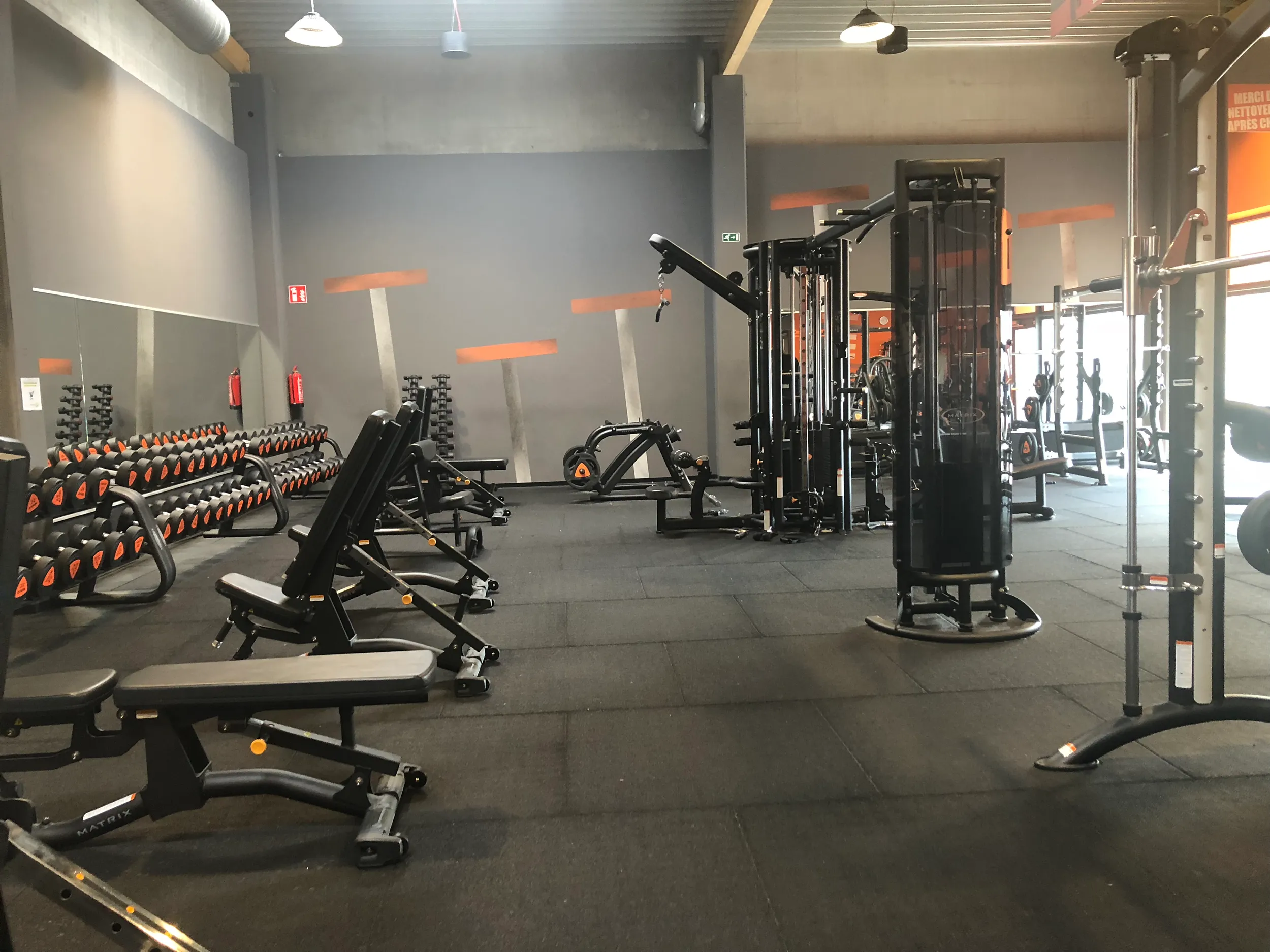 Images Basic-Fit 24/7