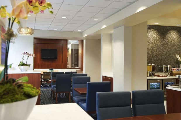 Images Hilton Chicago/Magnificent Mile Suites