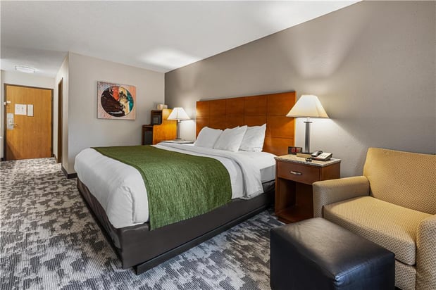 Images Best Western Ambassador Inn & Suites