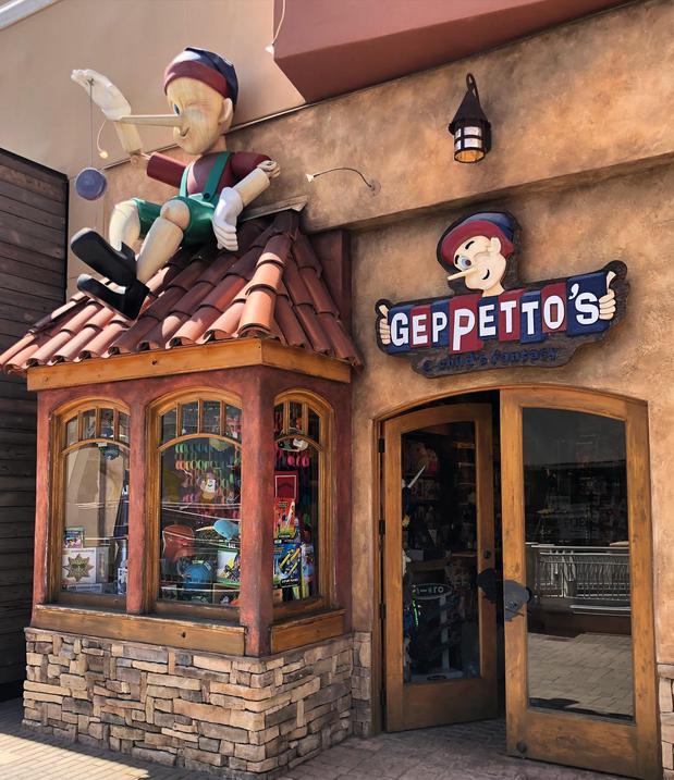 Images Geppetto's - Fashion Valley