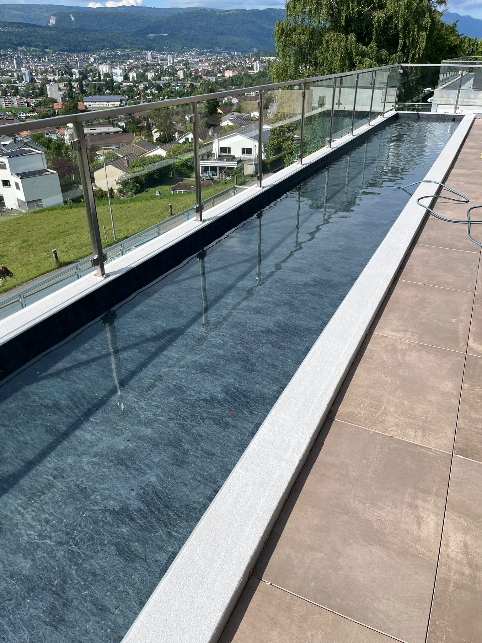 Bilder AZOTEA Schwimmbadbau & Poolbau Basel