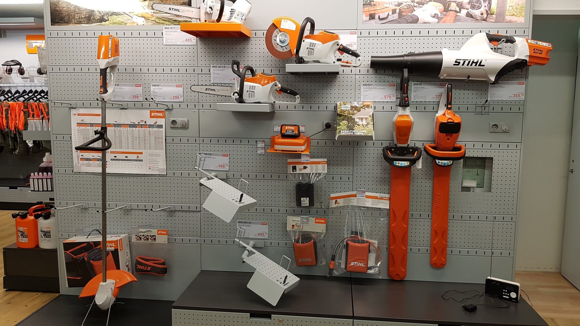 Riedweg Motorgeräte AG, Eistrasse 6 in Malters