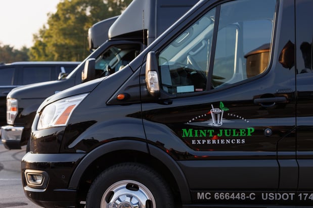 Images Mint Julep Experiences - Louisville