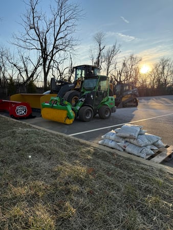 Images Justin Tree Services & Lawn Care