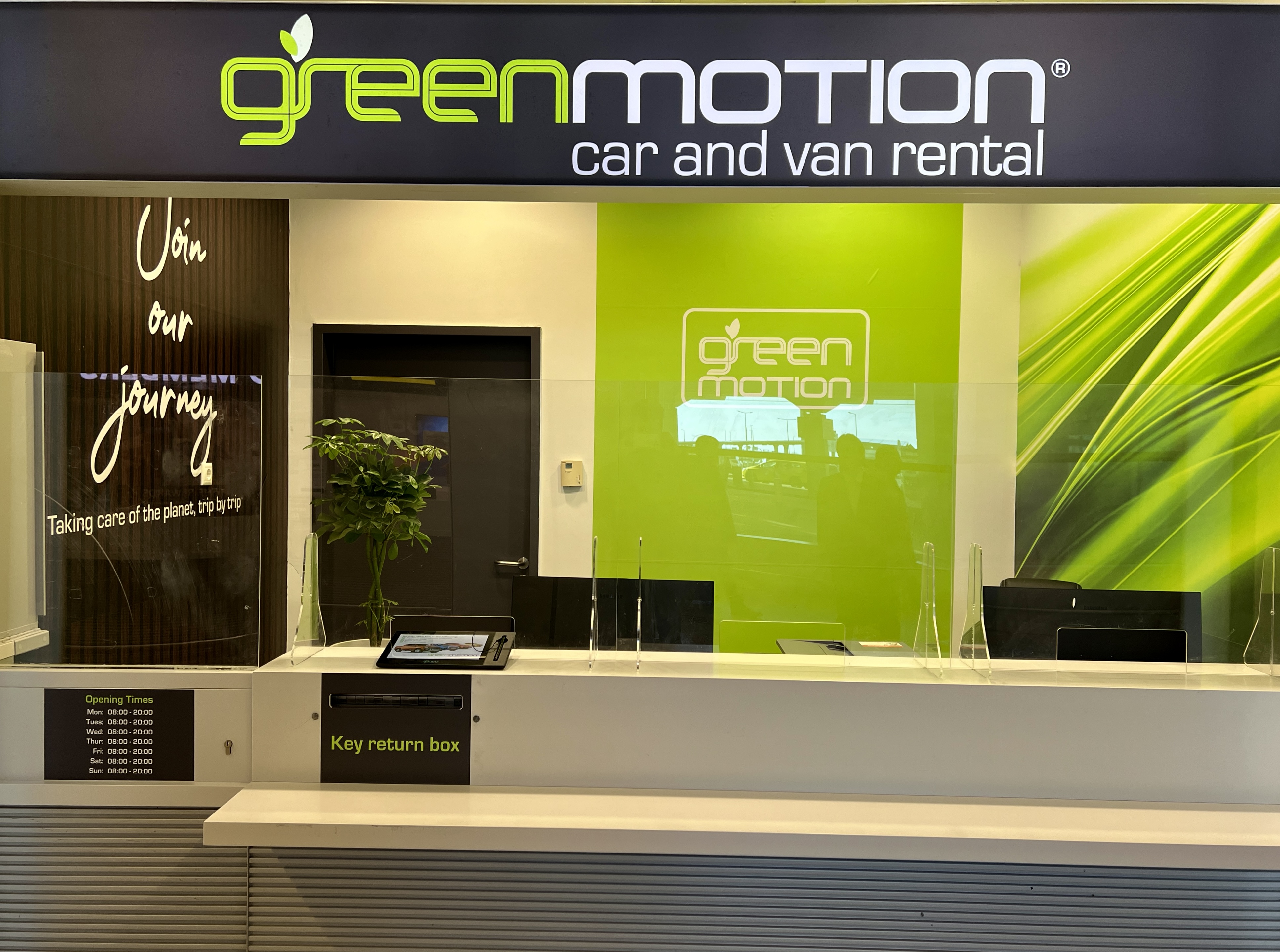 Images Green Motion Car Rental Budapest Airport