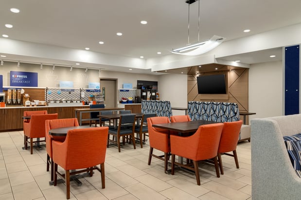 Images Holiday Inn Express & Suites Forrest City by IHG