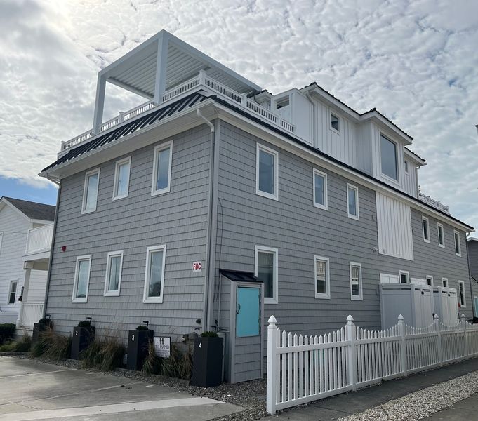 Images W.J. Hand Builders