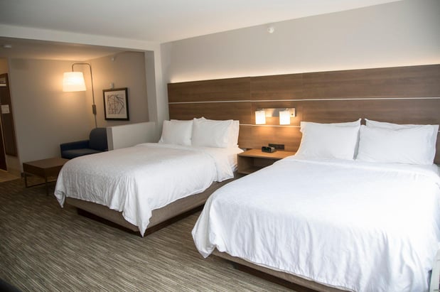 Images Holiday Inn Express & Suites Colorado Springs North by IHG