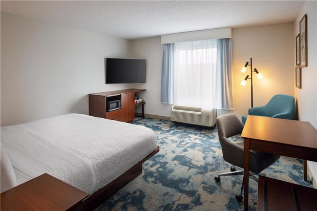 Images Hampton Inn & Suites Knoxville-Turkey Creek/Farragut