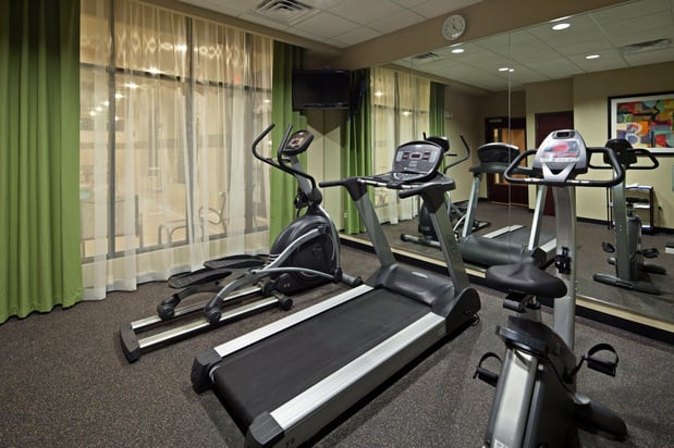 Images Holiday Inn Mobile - Airport by IHG