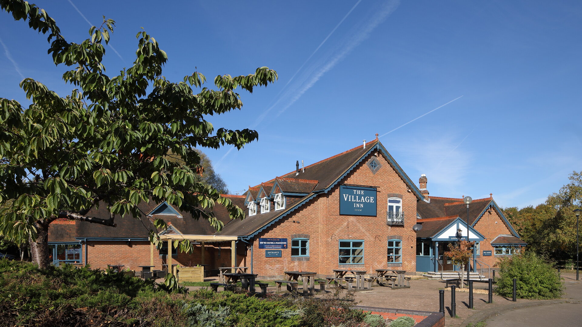 Images The Village Inn