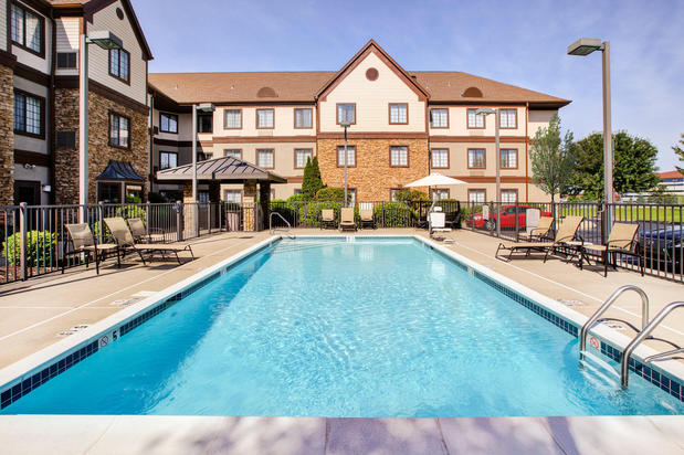 Images Staybridge Suites Louisville-East by IHG