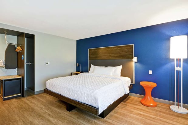 Images Tru by Hilton Beavercreek Dayton