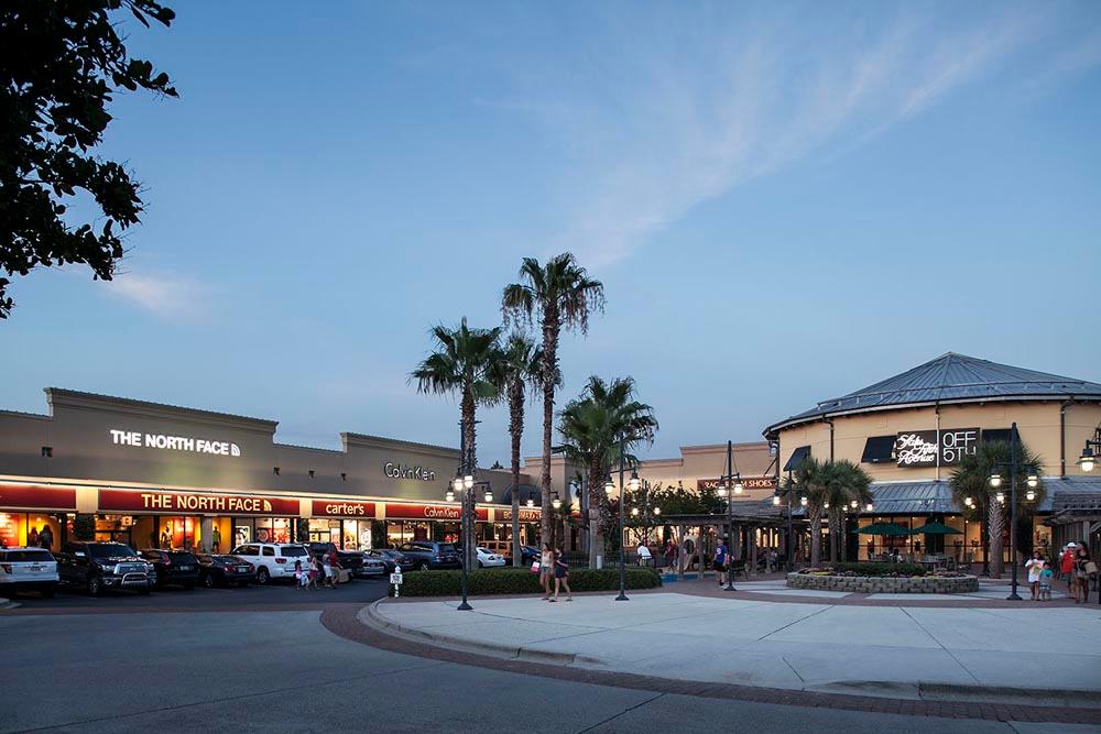 Silver Sands Premium Outlets