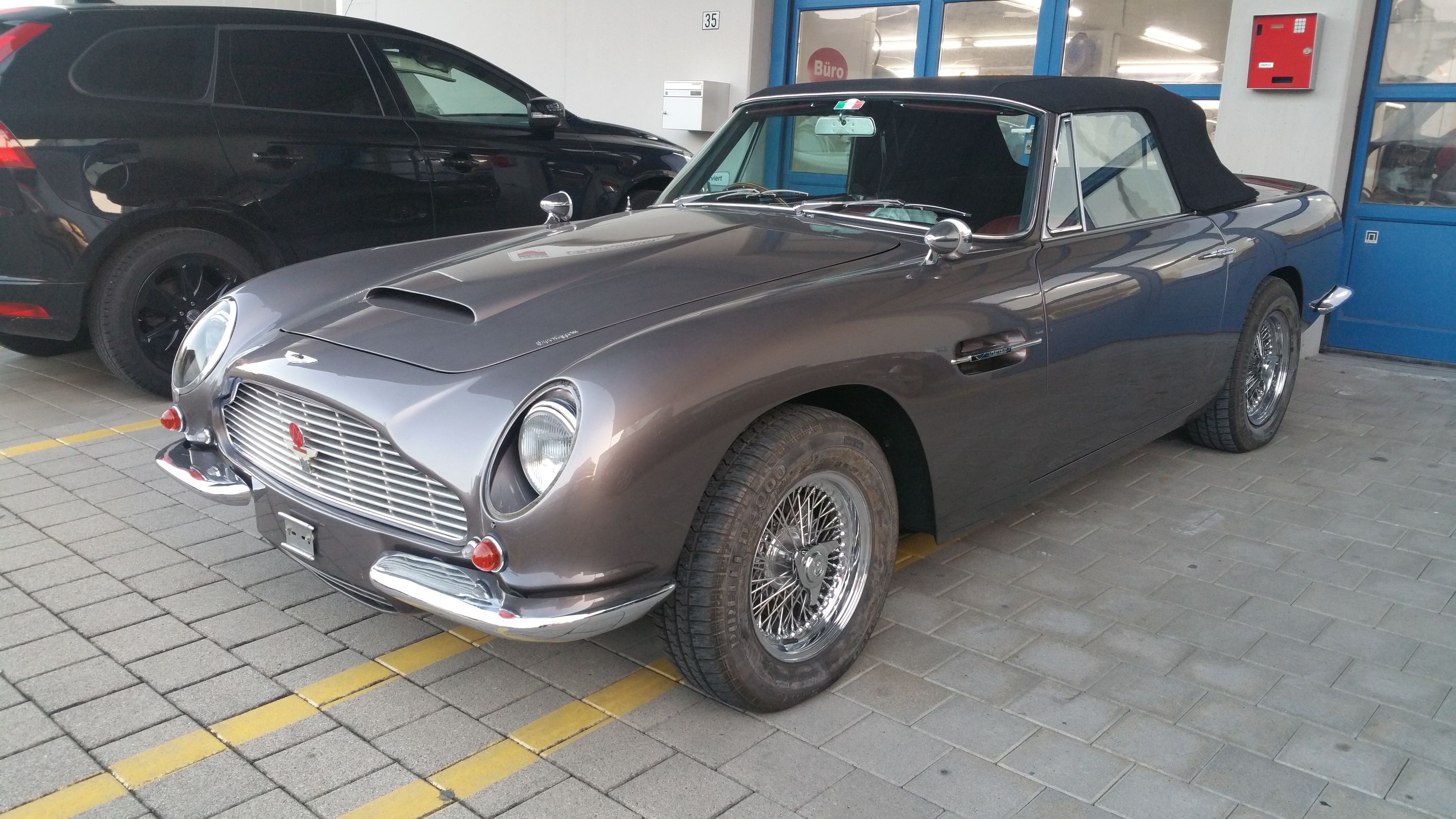 Bilder Taravella AG - Autospritzwerk & Carrosserie