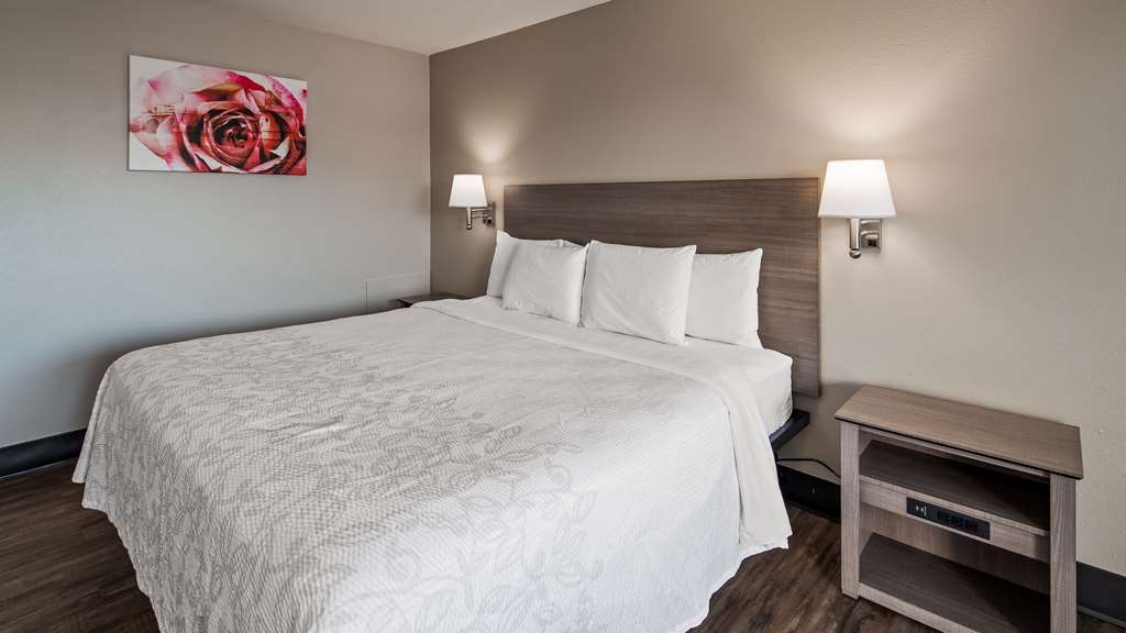 King Guestroom