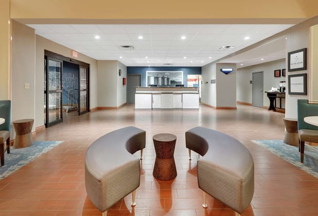 Images Hampton Inn & Suites Childress