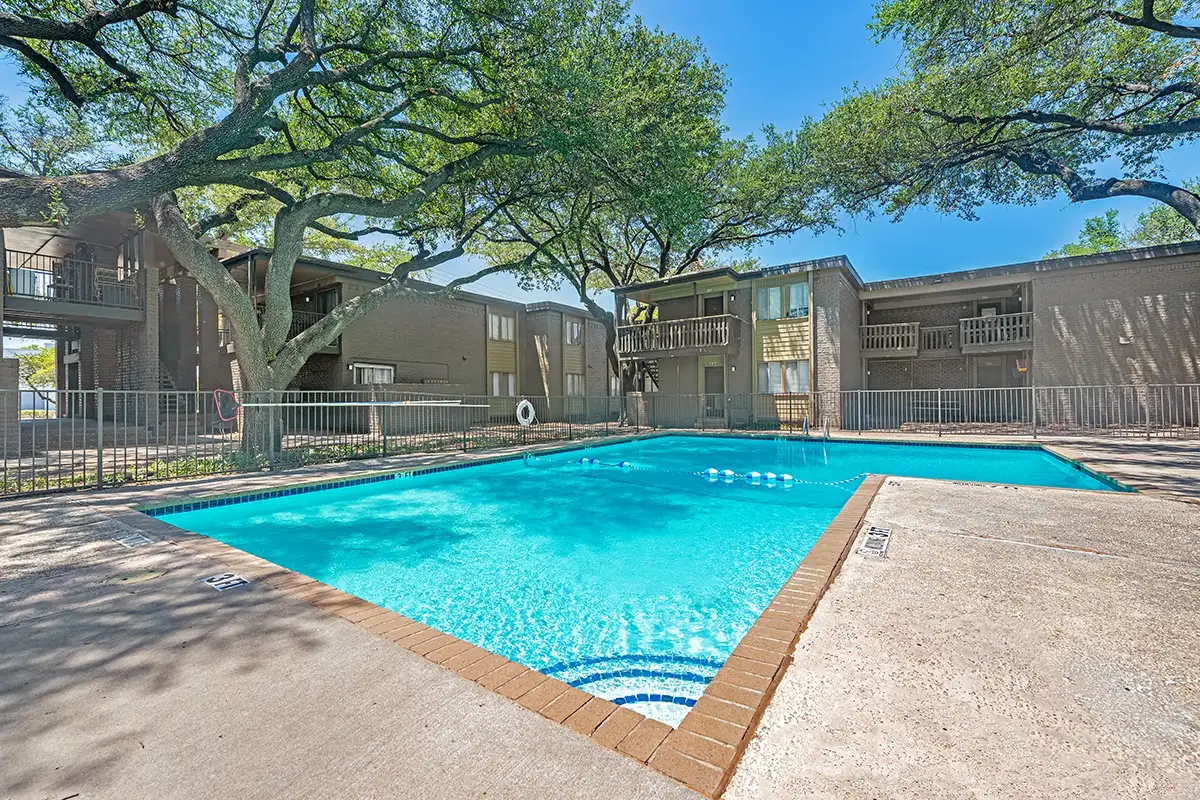 Oaks at Spring Valley