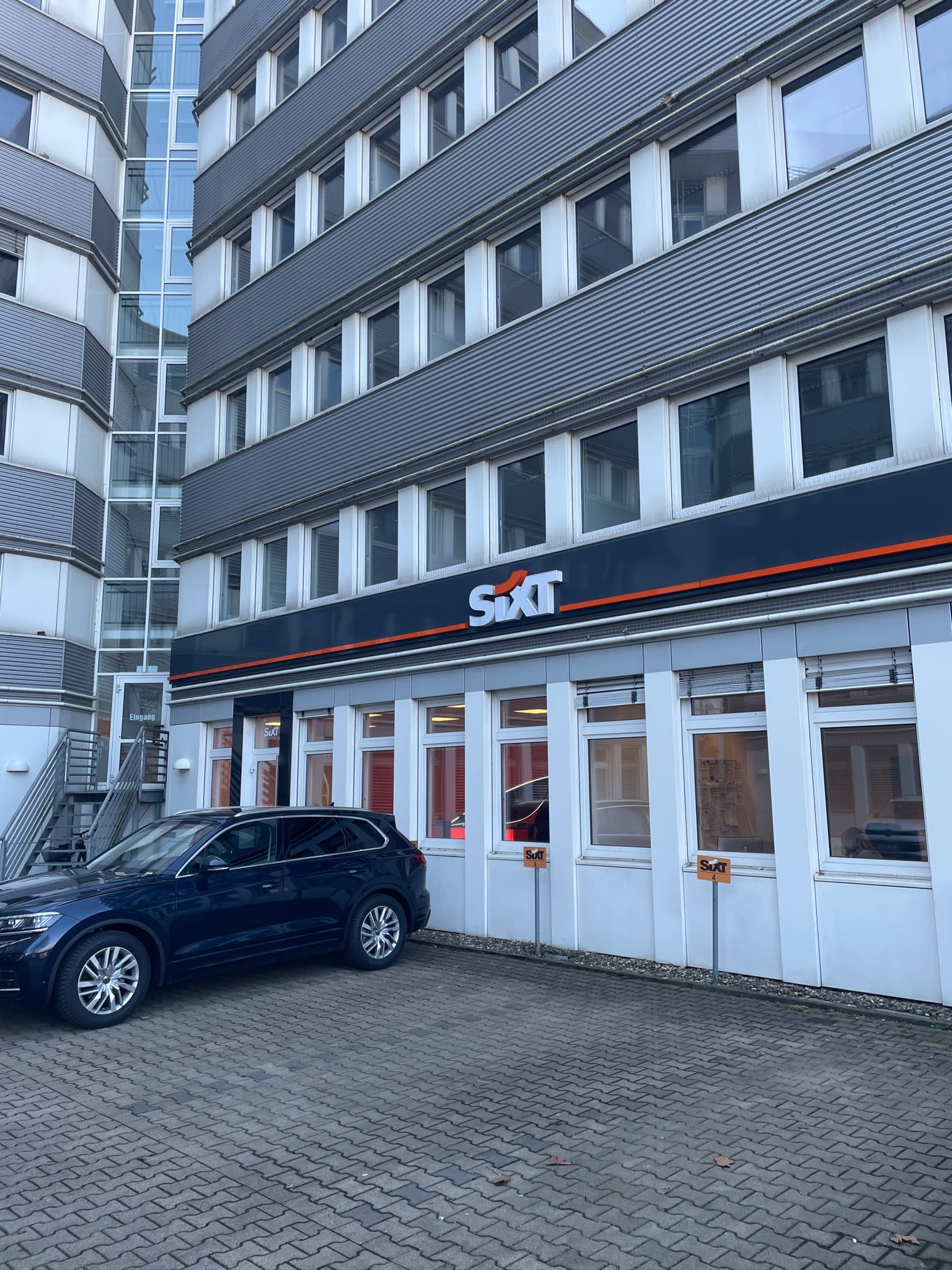 SIXT Autovermietung Hannover Buchholz, Karl-Wiechert-Allee 74 in Hannover