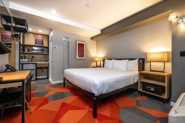 Images Infinity Hotel San Francisco, Tapestry Collection by Hilton