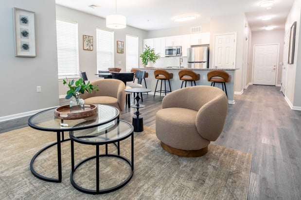 Images Pennbrook Station