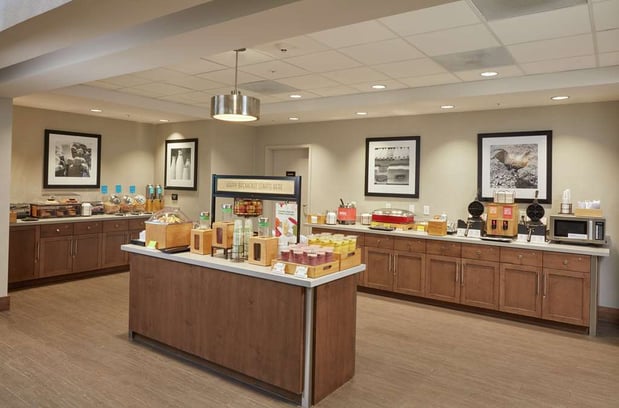 Images Hampton Inn & Suites Sacramento at CSUS