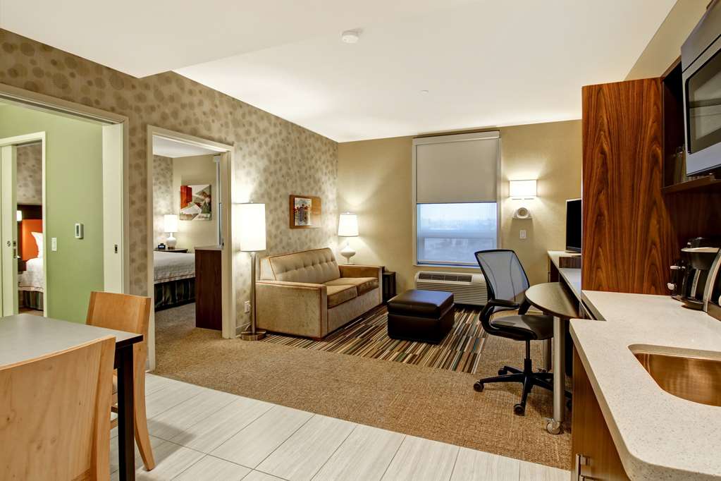 Home2 Suites by Hilton West Edmonton, Alberta, Canada in Edmonton: Guest room