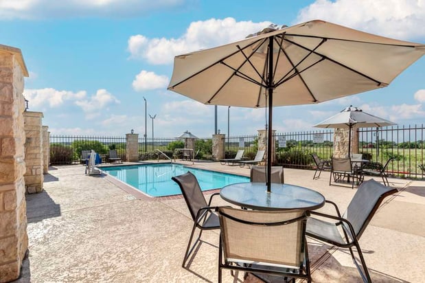 Images Best Western Plus Longhorn Inn & Suites