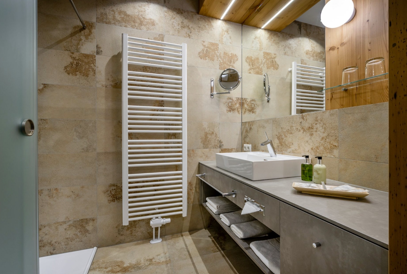 Hotel Restaurant Landhaus Tanner, Aglassing 1 in Waging am See