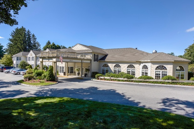 Images Benchmark Senior Living at Leominster Crossings